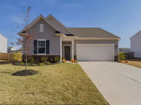 278 Bentwater Way, Hoschton, GA 30548