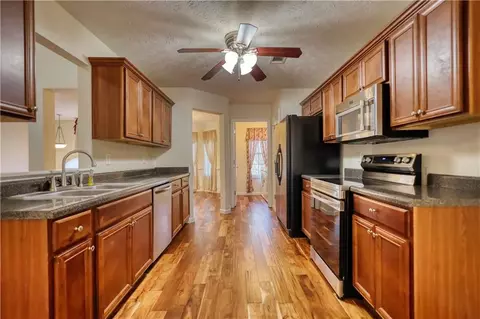 Entry Way - 40 Browning Dr, Covington, GA 30016 photo 2 of 2