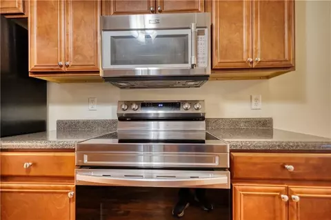 Kitchen - 40 Browning Dr, Covington, GA 30016 photo 5 of 5