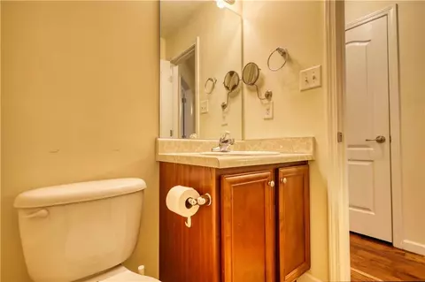 Bath - 40 Browning Dr, Covington, GA 30016 photo 6 of 10