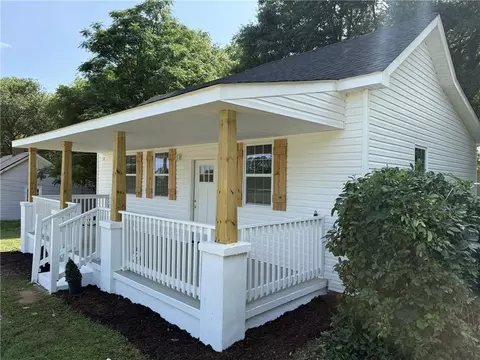 1300 Murphy Ave, Lagrange, GA 30240
