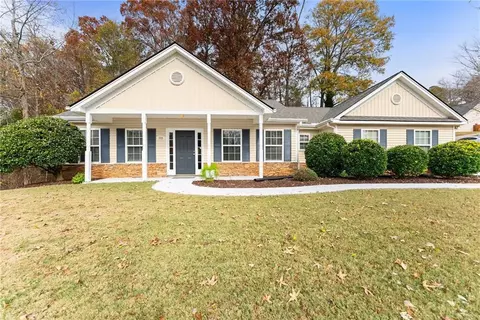 584 Jefferson Walk Cir, Jefferson, GA 30549