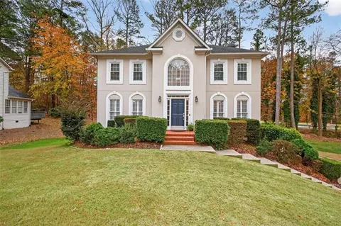 222 Mossy Pl, Alpharetta, GA 30005