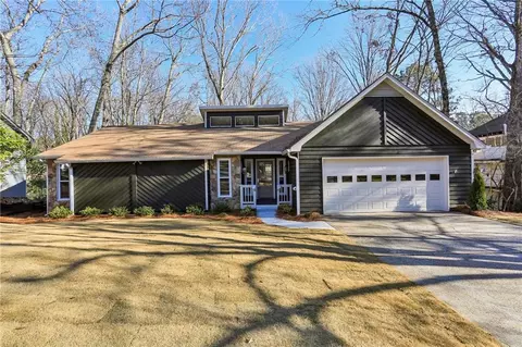 645 Trailmore Pl, Roswell, GA 30076