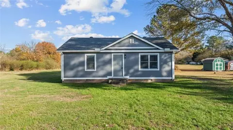 487 Grogan Rd, Buchanan, GA 30113