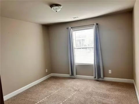 Bedroom - 108 Heather Ln, Commerce, GA 30529 photo 2 of 5