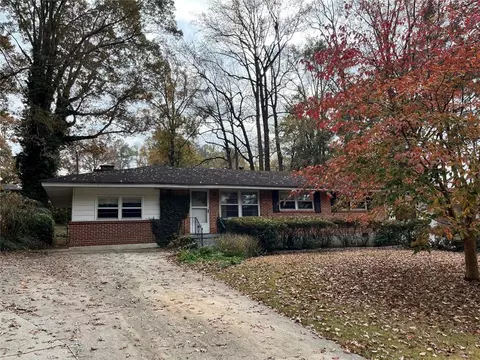743 Brookwood Dr, Forest Park, GA 30297