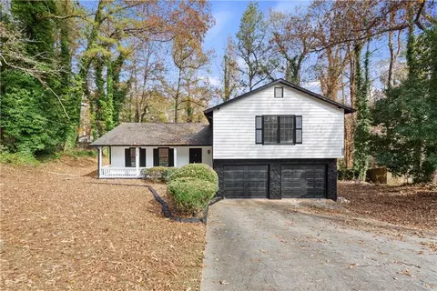 4170 Windermere Dr, Lithonia, GA 30038