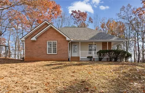 212 Cothran Rd, Dawsonville, GA 30534