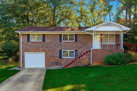 3485 Navaho Trl SE, Smyrna, GA 30080