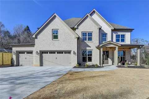 1215 Park Hill Dr, Gainesville, GA 30501