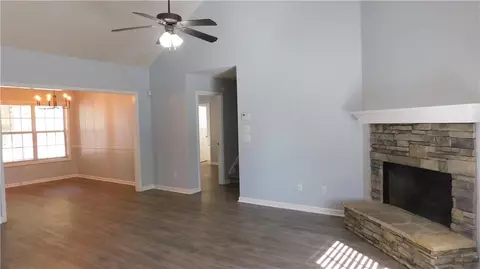 425 Berkshire Dr, Covington, GA 30016 photo 10