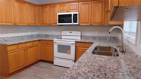 425 Berkshire Dr, Covington, GA 30016 photo 15