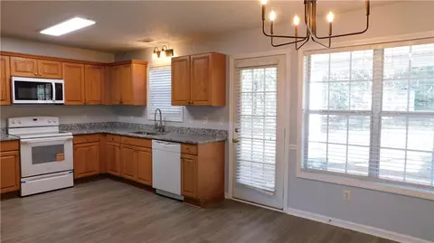 425 Berkshire Dr, Covington, GA 30016 photo 13