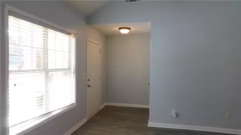 425 Berkshire Dr, Covington, GA 30016 photo 9