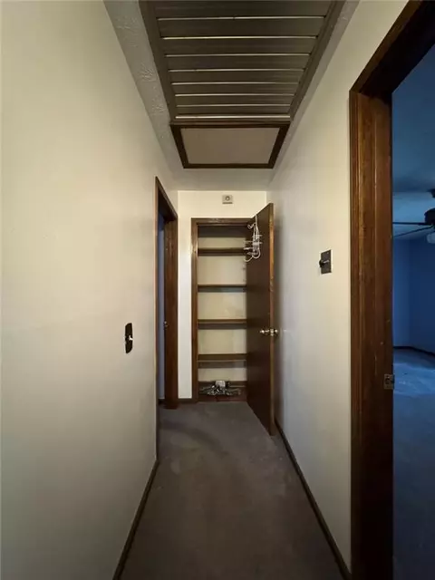 Entry Way - 2273 Hampton Trl SE, Conyers, GA 30013 photo 2 of 2