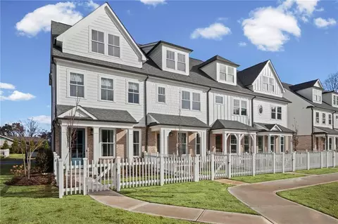 204 Village Overlook #J2, Canton, GA 30114