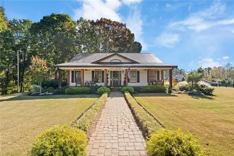 7933 Midway Rd, Alpharetta, GA 30004