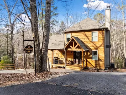 23 Palisade Dr, Ellijay, GA 30540