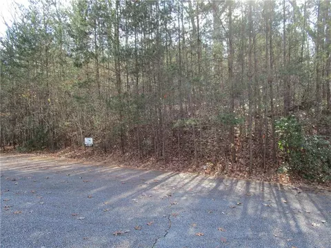 136 Lakeview Way, Baldwin, GA 30511 photo 2