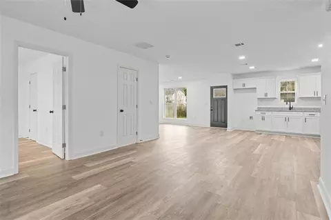 Other - 214 Gordon Ave, Calhoun, GA 30701 photo 1 of 4