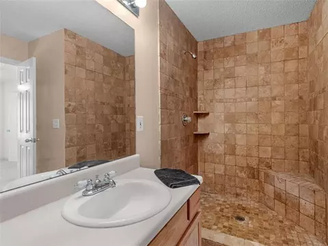 Bath - 209 Regal Rd, Jackson, GA 30233 photo 1 of 5
