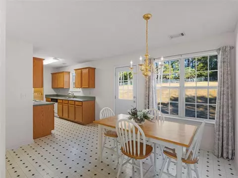 Dining - 209 Regal Rd, Jackson, GA 30233 photo 1 of 4