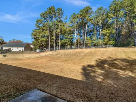 Exterior - 209 Regal Rd, Jackson, GA 30233 photo 2 of 3