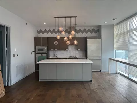 45 Ivan Allen Jr Blvd NW #1806, Atlanta, GA 30308