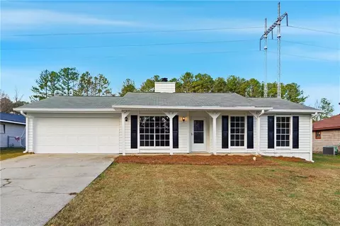 3265 Trotters Walk Cir, Snellville, GA 30078