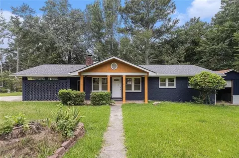 2110 Dobbins Dr NW, Kennesaw, GA 30144