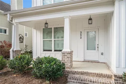 352 Davis St, Monroe, GA 30655 photo 5