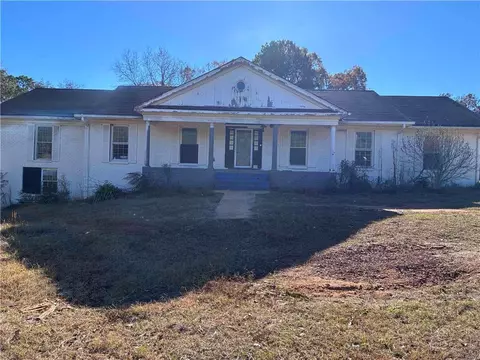 2492 Tucker Mill Rd, Conyers, GA 30094