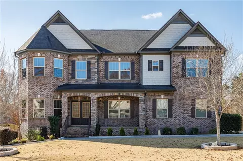 11 Autumn Wood Dr SE, Cartersville, GA 30120