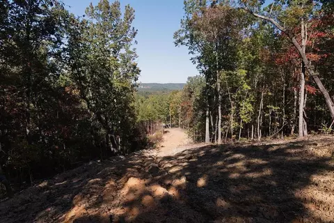 34 E Heritage Dr NE, Rydal, GA 30171