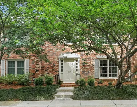 2370 Leafgate Rd, Decatur, GA 30033