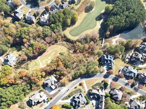 600 Grimsby Ct, Suwanee, GA 30024 photo 11