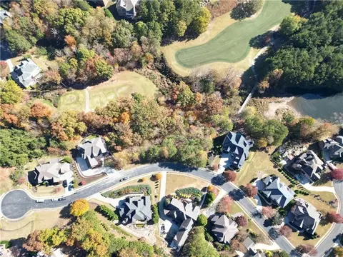 600 Grimsby Ct, Suwanee, GA 30024 photo 12