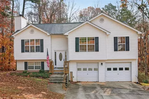 4695 Eucalyptus Way, Flowery Branch, GA 30542