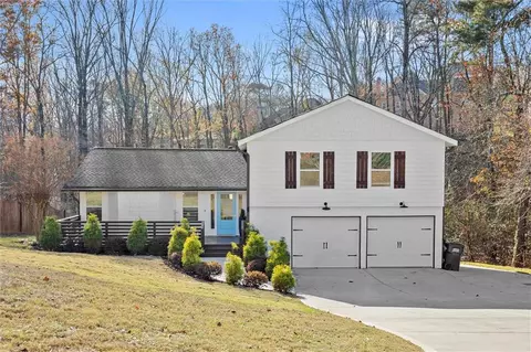 1940 Oak Ridge Ct, Marietta, GA 30062