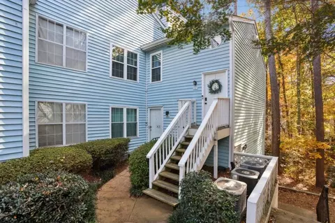 408 Glenleaf Dr, Peachtree Corners, GA 30092