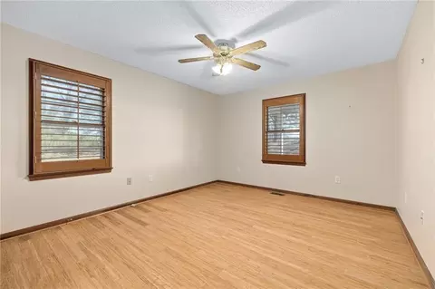 Bedroom - 33 Andrews Rd, Carnesville, GA 30521 photo 6 of 6