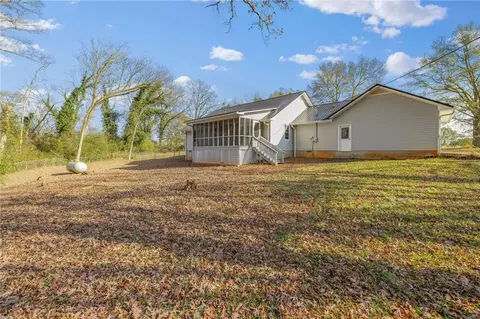 Exterior - 33 Andrews Rd, Carnesville, GA 30521 photo 9 of 9