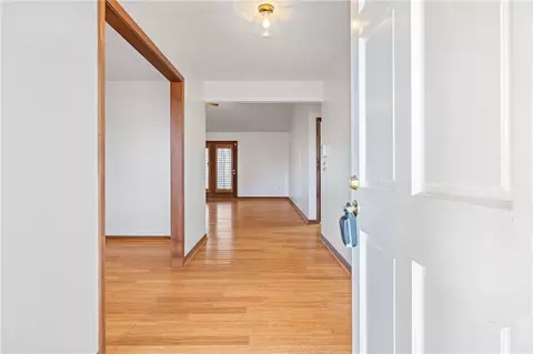 Entry Way - 33 Andrews Rd, Carnesville, GA 30521 photo 1 of 1