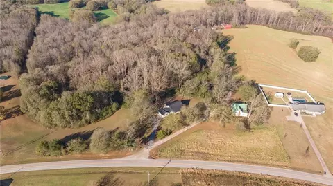 View/Area - 33 Andrews Rd, Carnesville, GA 30521 photo 3 of 5