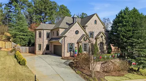 4170 Bonnett Creek Ln, Hoschton, GA 30548