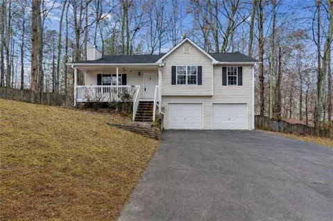 409 Benjamin Dr, Rockmart, GA 30153