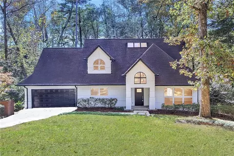 1092 Norwich Cir NE, Atlanta, GA 30324