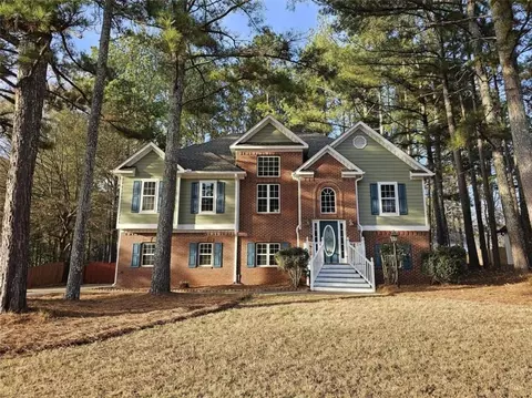 705 Mill Creek Dr, Temple, GA 30179