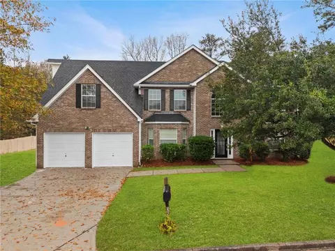 6669 Overlook Rdg, College Park, GA 30349